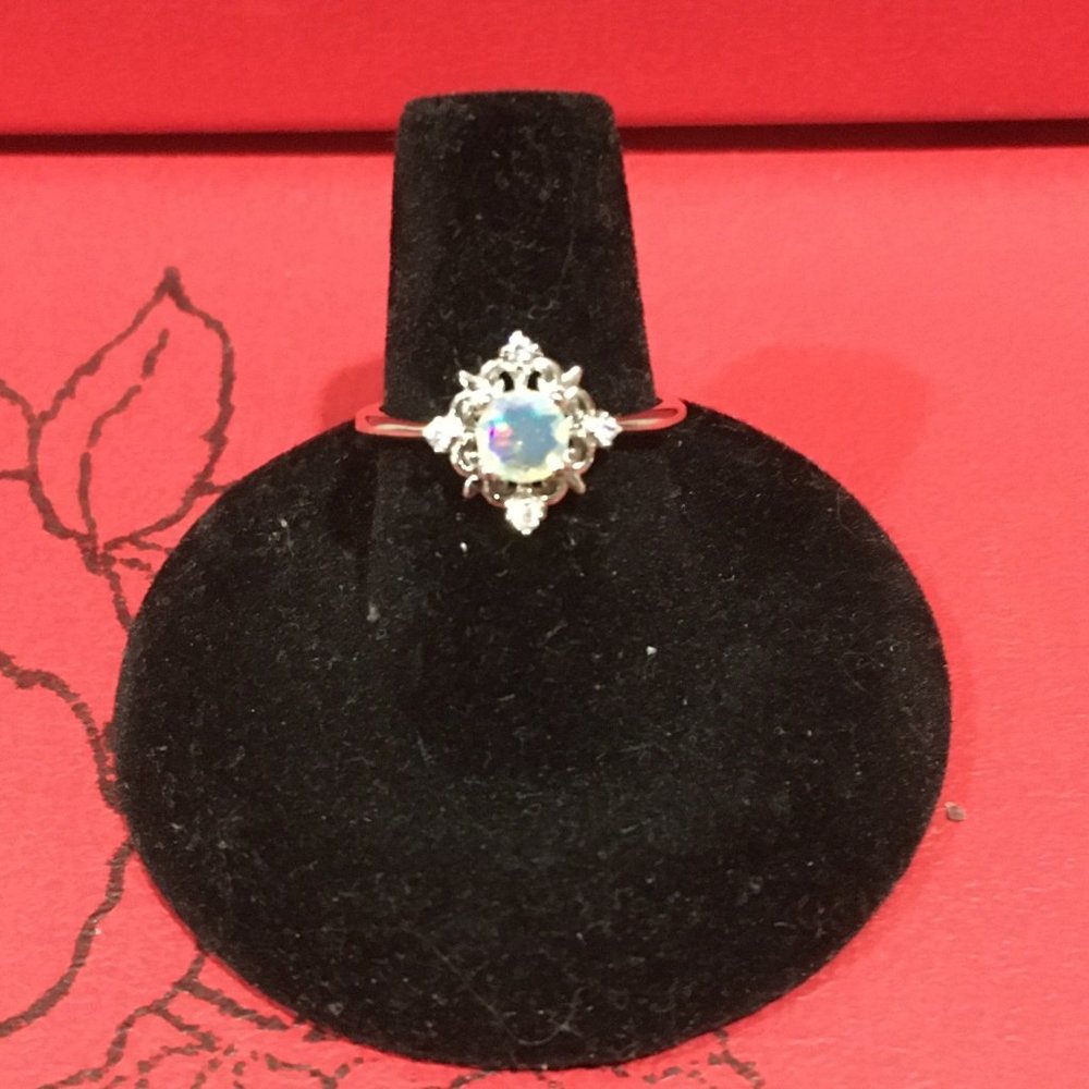 Opal ring